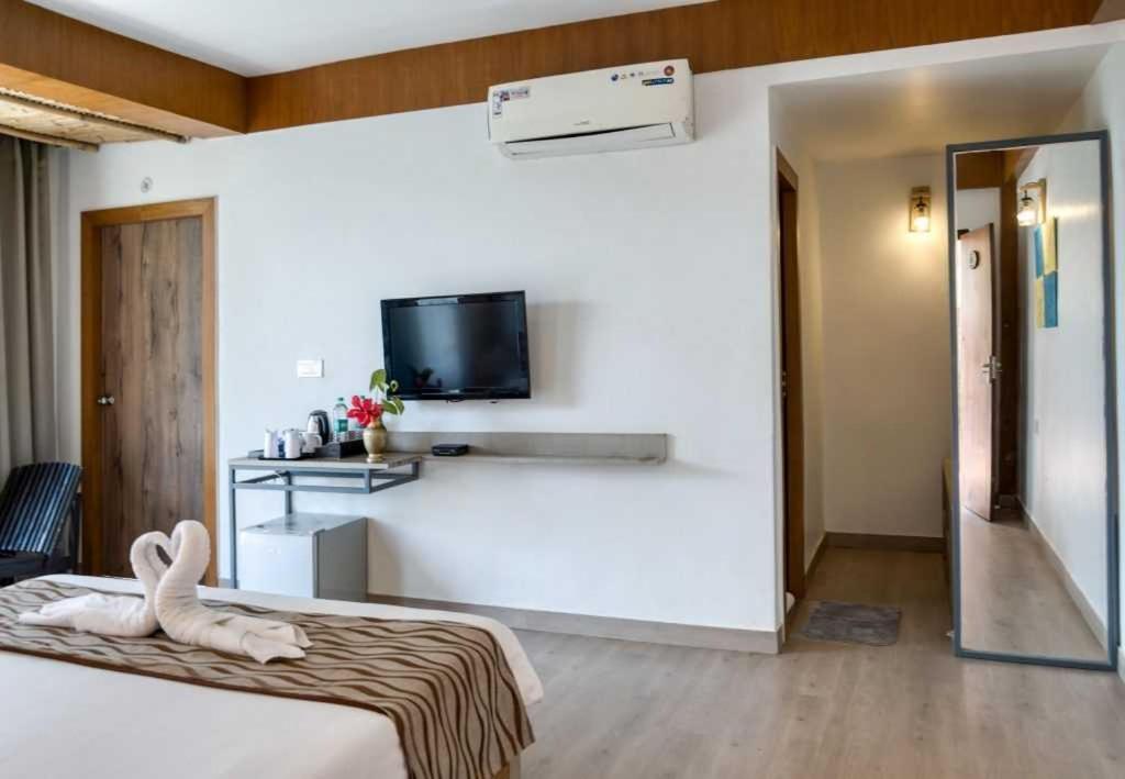 Palette Alaya Resort, Corbett Найнітал Екстер'єр фото